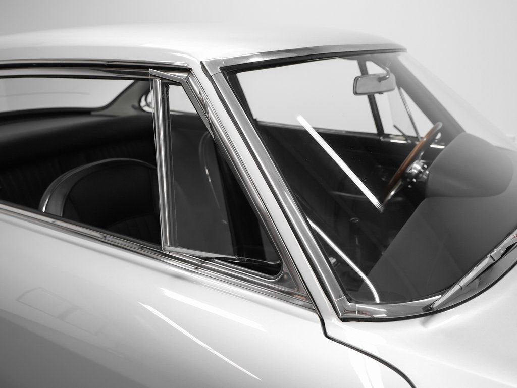 1967 Ferrari 330 GT 2+2 MK II