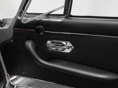 1967 Ferrari 330 GT 2+2 MK II