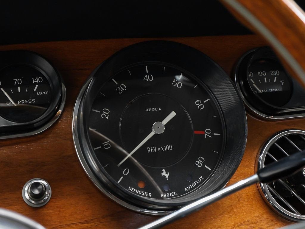 1967 Ferrari 330 GT 2+2 MK II