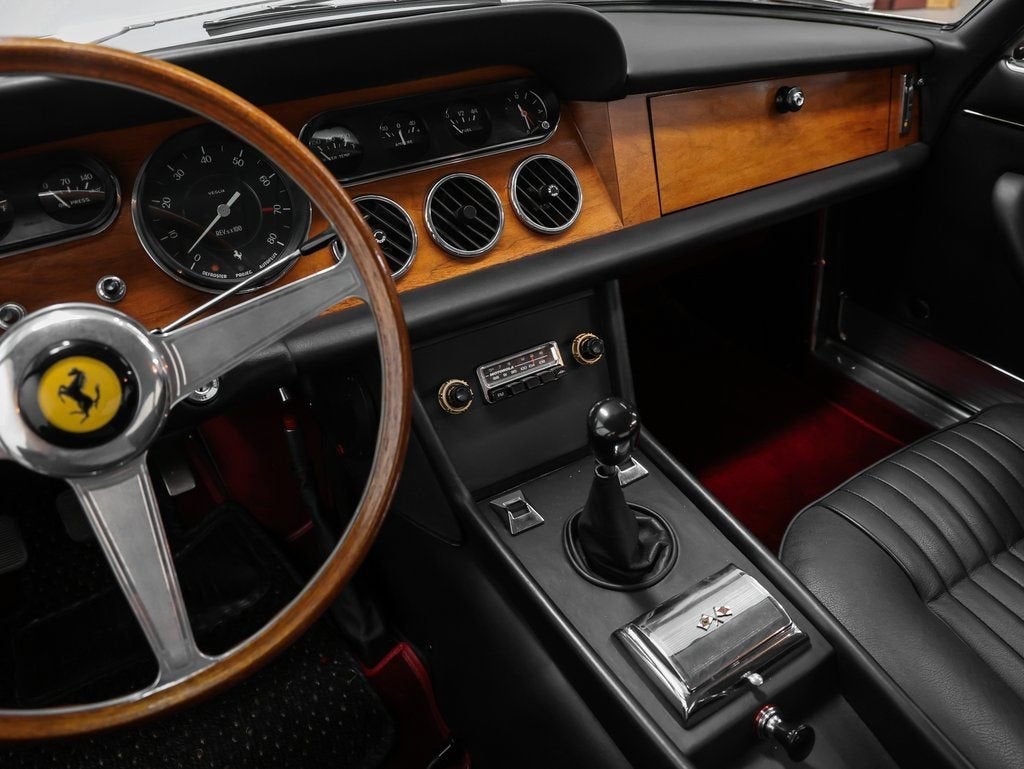 1967 Ferrari 330 GT 2+2 MK II