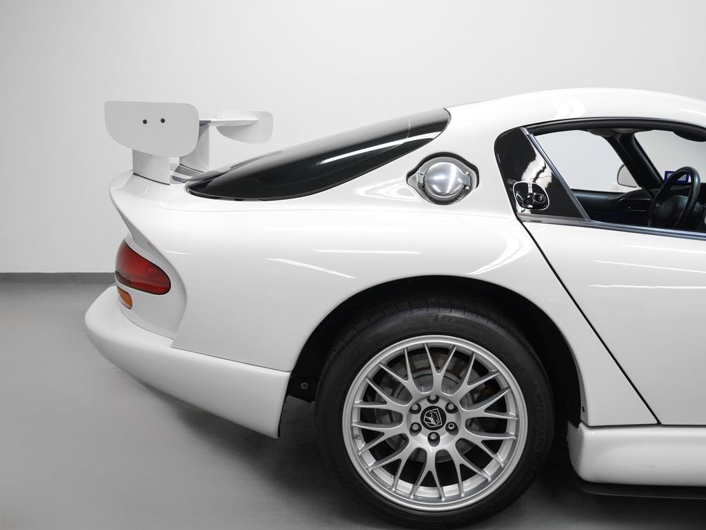 1998 Dodge Viper GTS