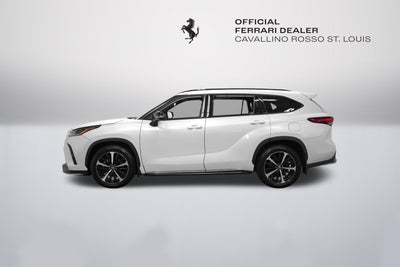 2022 Toyota Highlander XSE