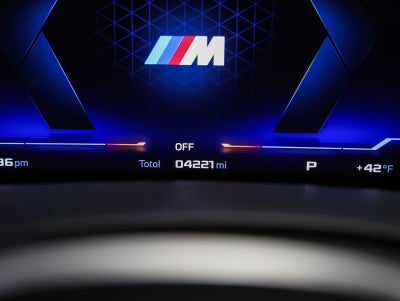 2025 BMW X5 M60i
