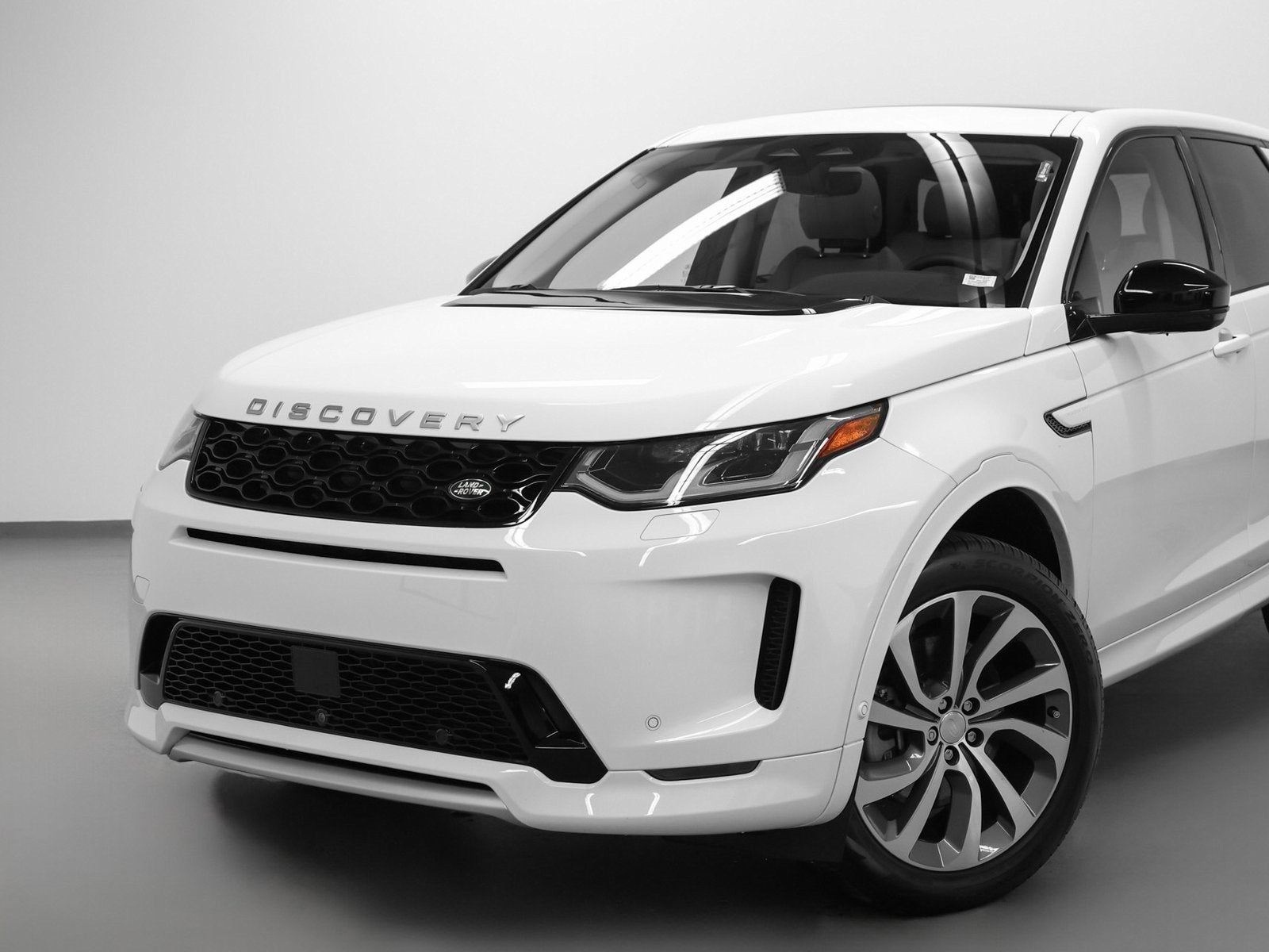 2024 Land Rover Discovery Sport Core S