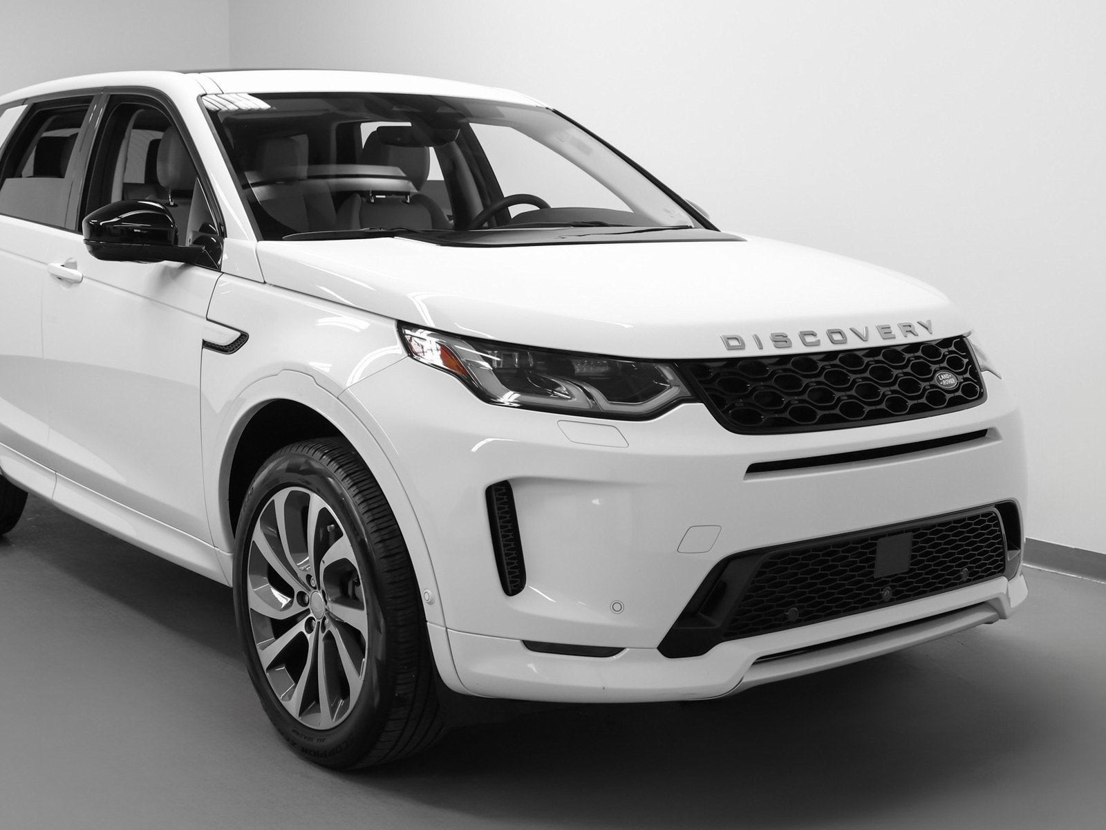 2024 Land Rover Discovery Sport Core S