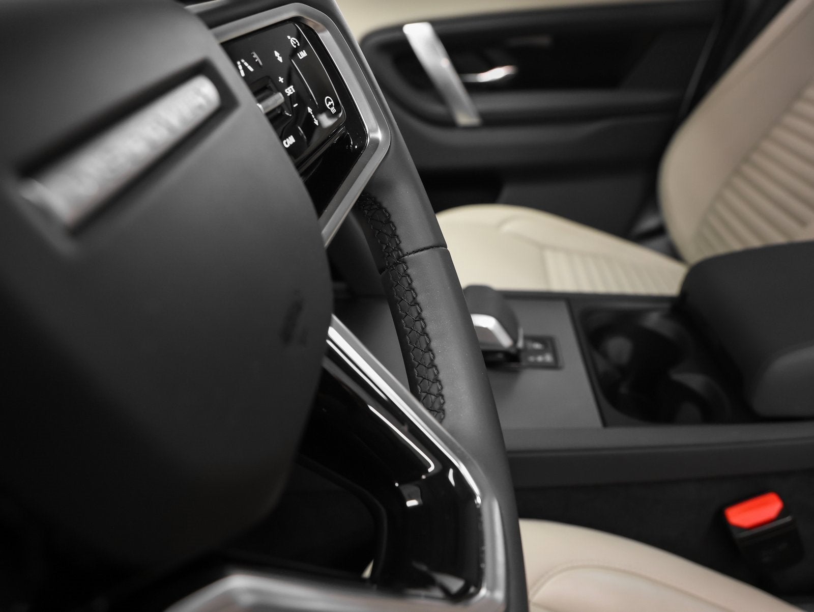 2024 Land Rover Discovery Sport Core S