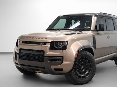 2025 Land Rover Defender OCTA