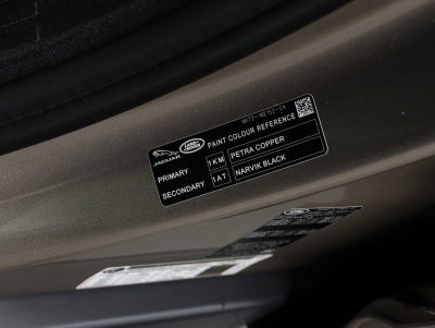 2025 Land Rover Defender OCTA