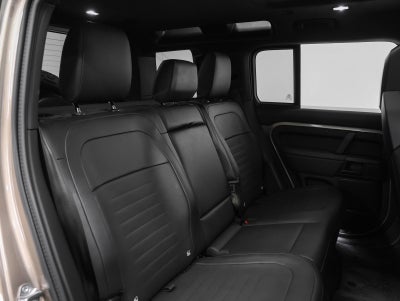 2025 Land Rover Defender OCTA