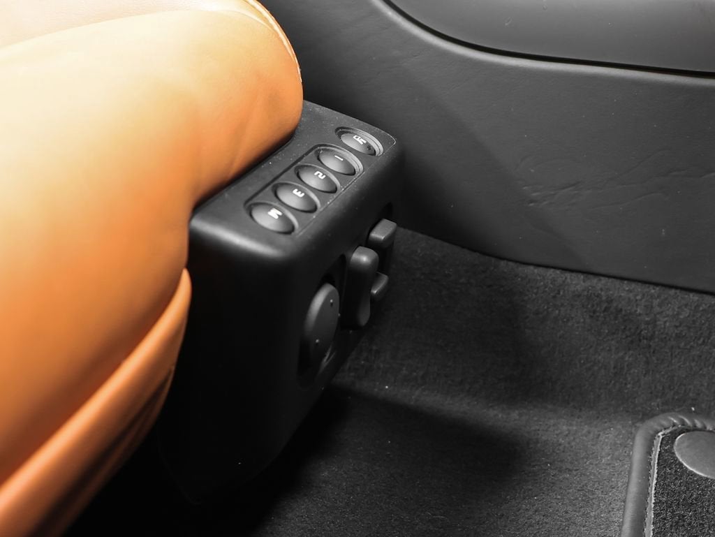 2013 McLaren MP4-12C Base