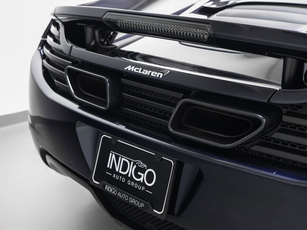 2013 McLaren MP4-12C Base