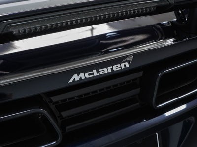 2013 McLaren MP4-12C Base