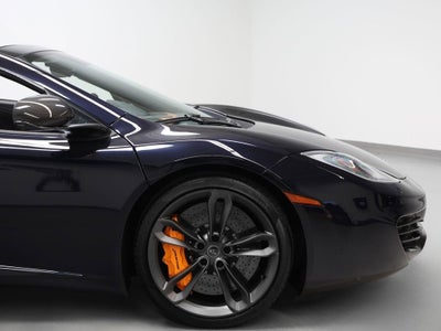 2013 McLaren MP4-12C Base