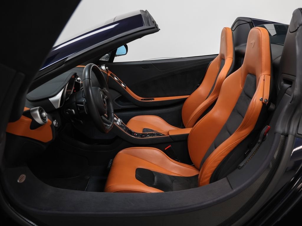 2013 McLaren MP4-12C Base