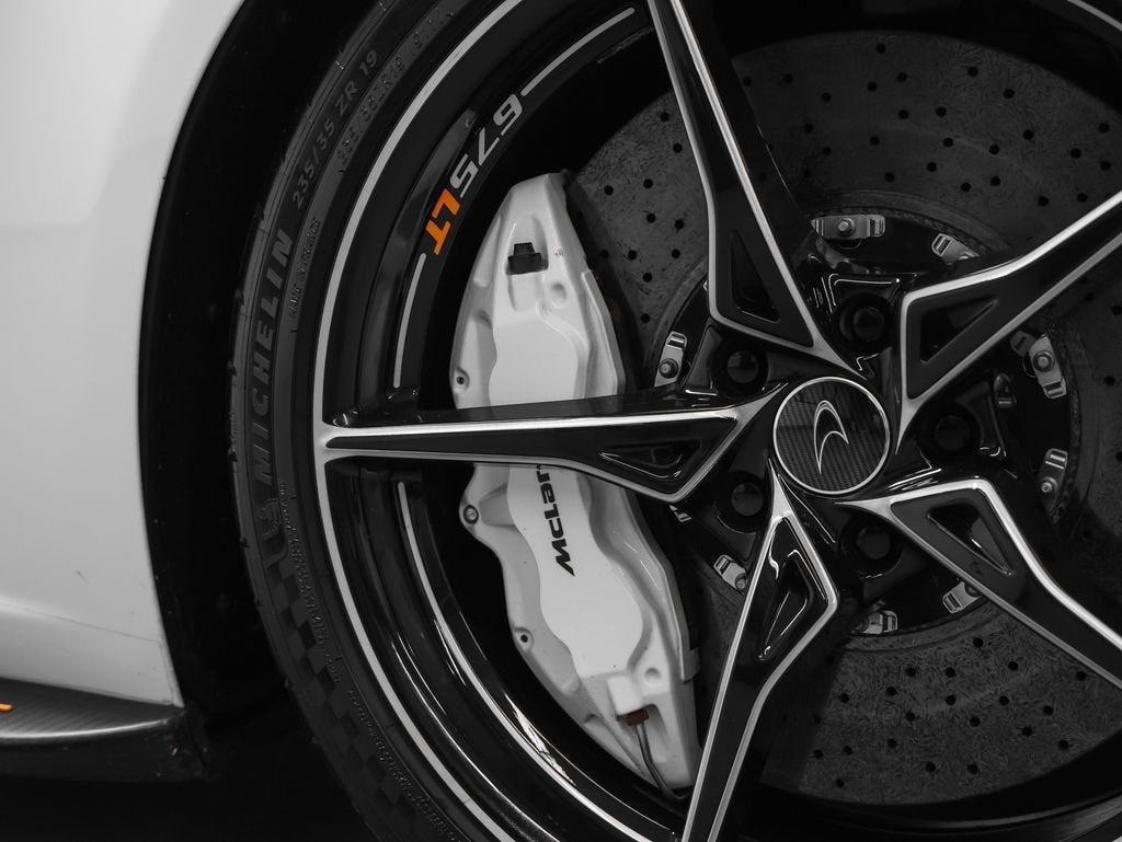 2016 McLaren 675LT Spider