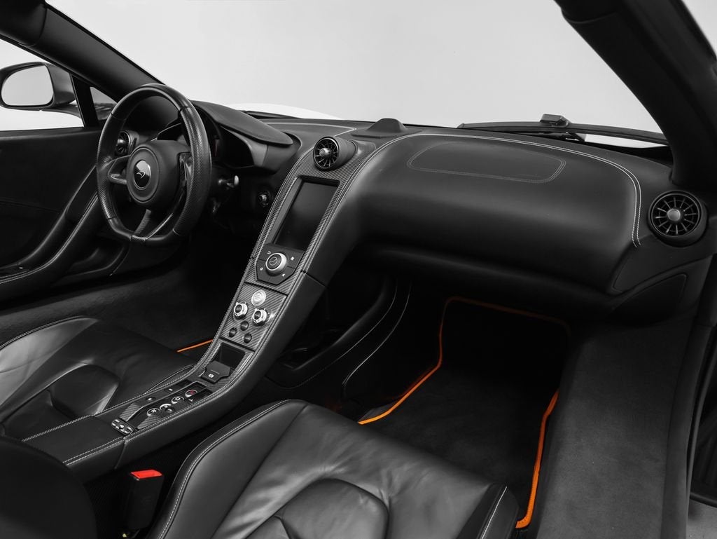 2016 McLaren 675LT Spider