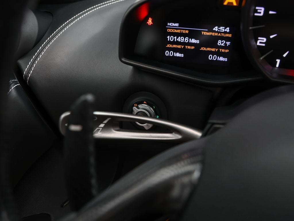 2016 McLaren 675LT Spider