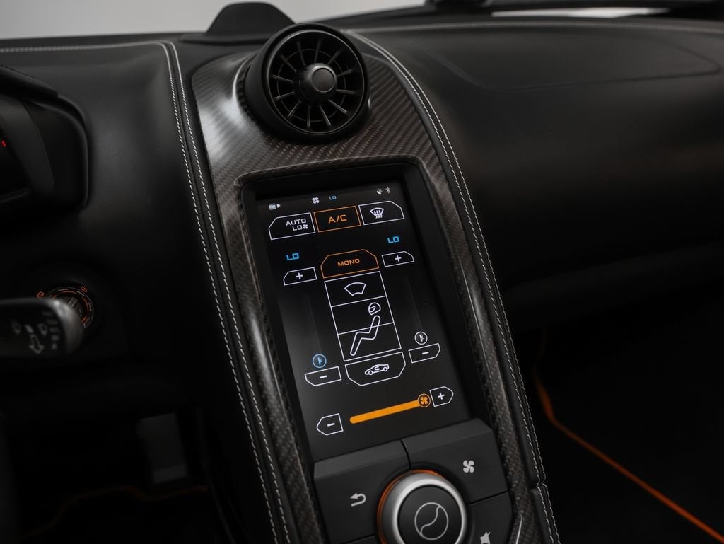 2016 McLaren 675LT Spider