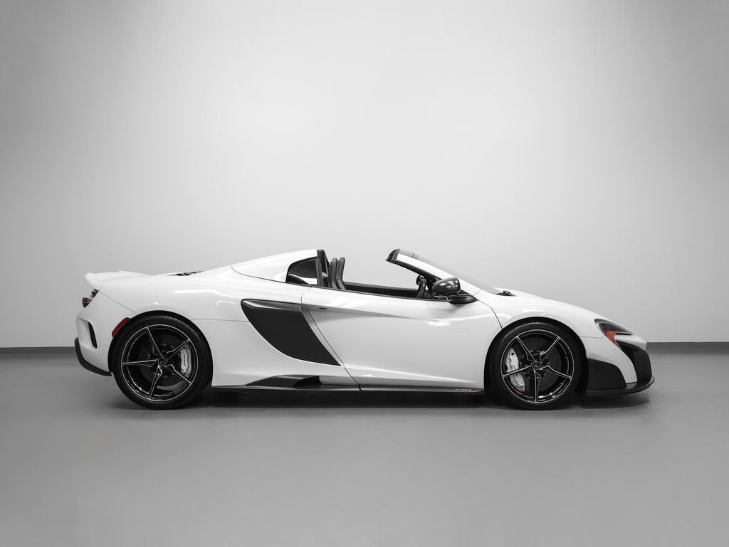 2016 McLaren 675LT Spider