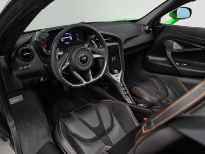 2025 McLaren 750S Base