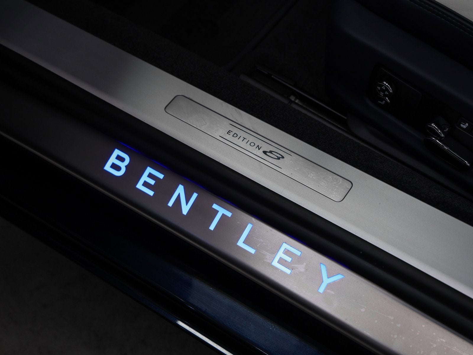 2024 Bentley Continental GT V8