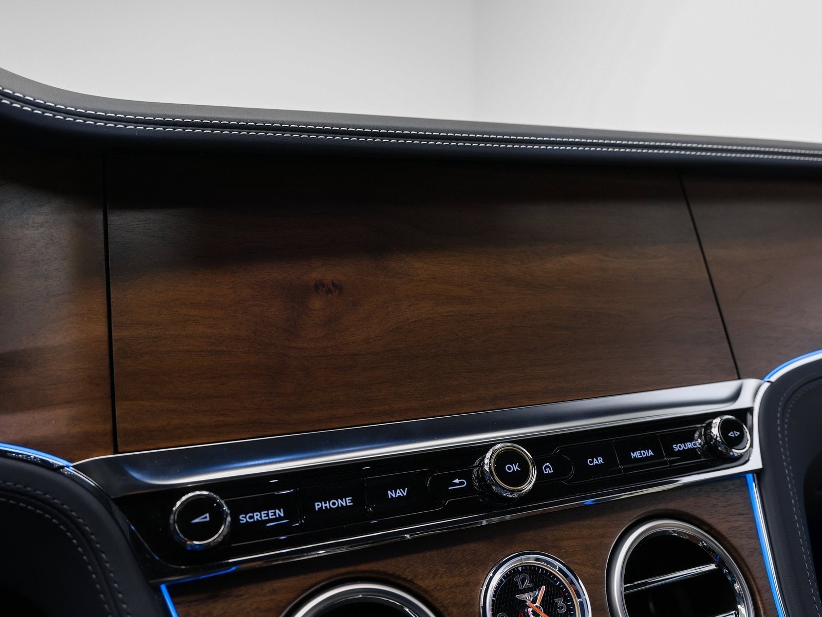 2024 Bentley Continental GT V8