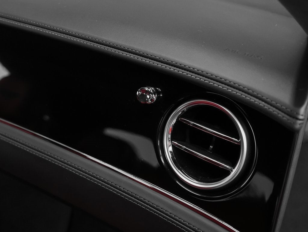 2022 Bentley Continental V8