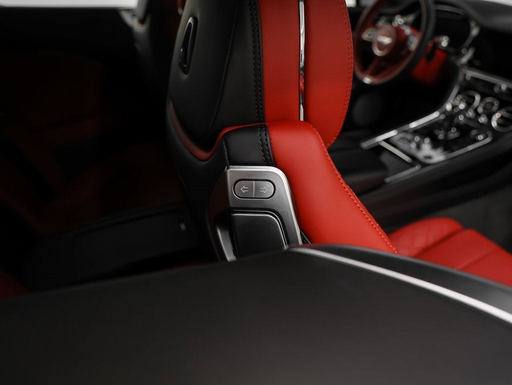 2022 Bentley Continental V8