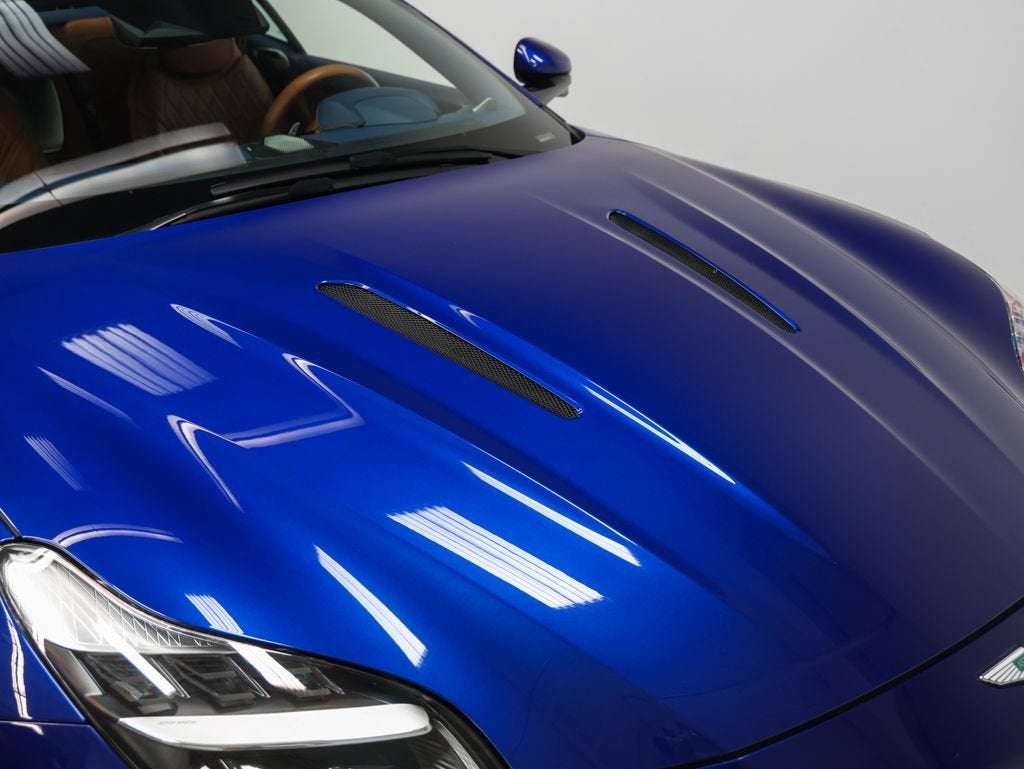 2024 Aston Martin DB12 Base