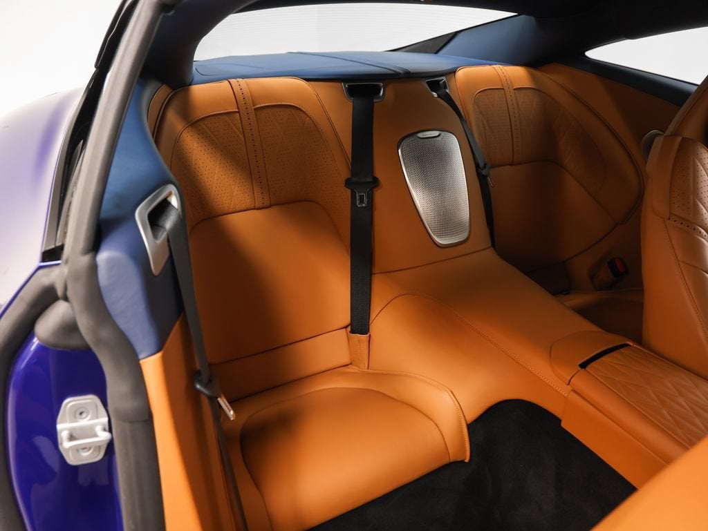 2024 Aston Martin DB12 Base