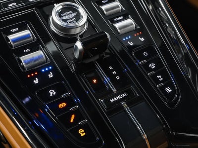 2024 Aston Martin DB12 Base