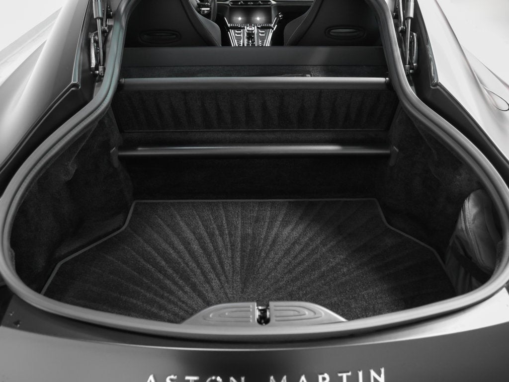 2025 Aston Martin Vantage Base