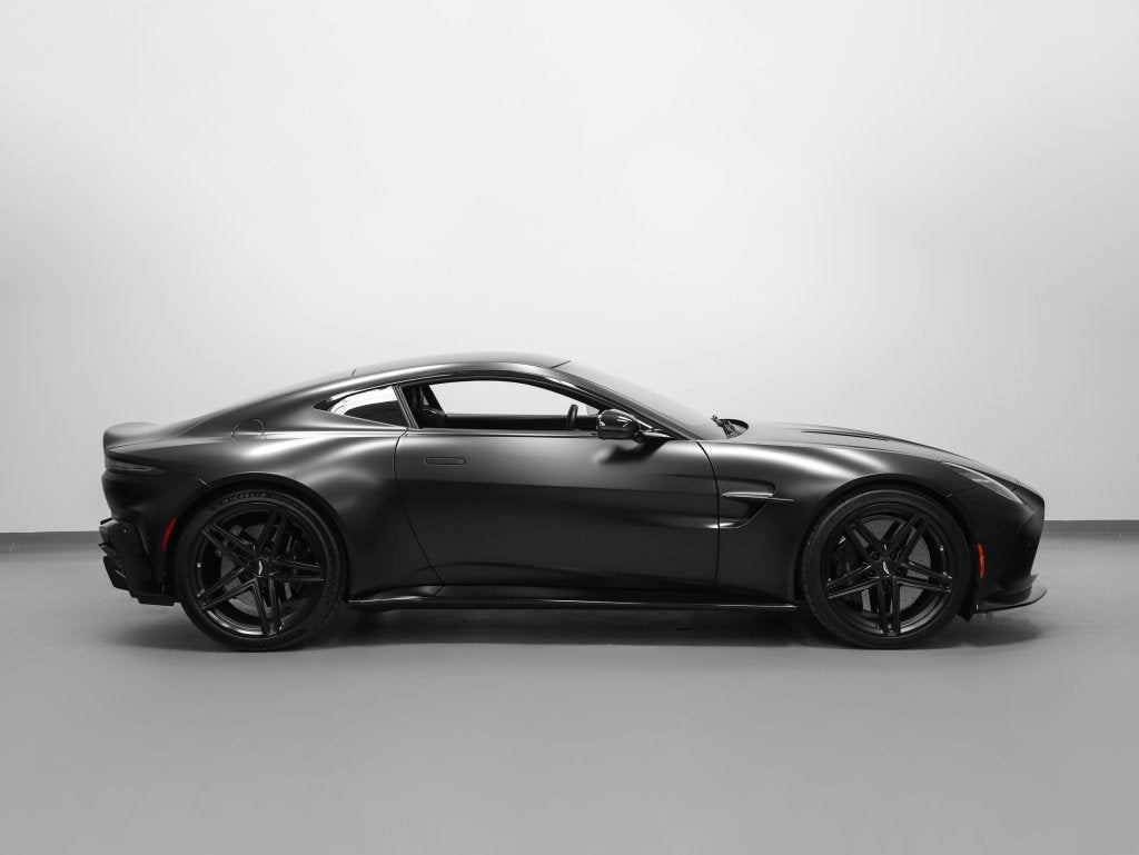 2025 Aston Martin Vantage Base