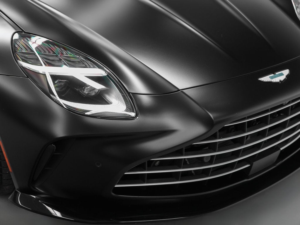 2025 Aston Martin Vantage Base