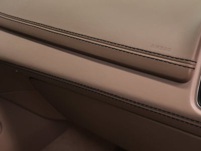 2021 Aston Martin DBX Base