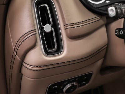 2021 Aston Martin DBX Base