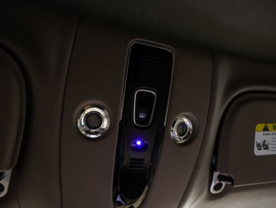 2021 Aston Martin DBX Base