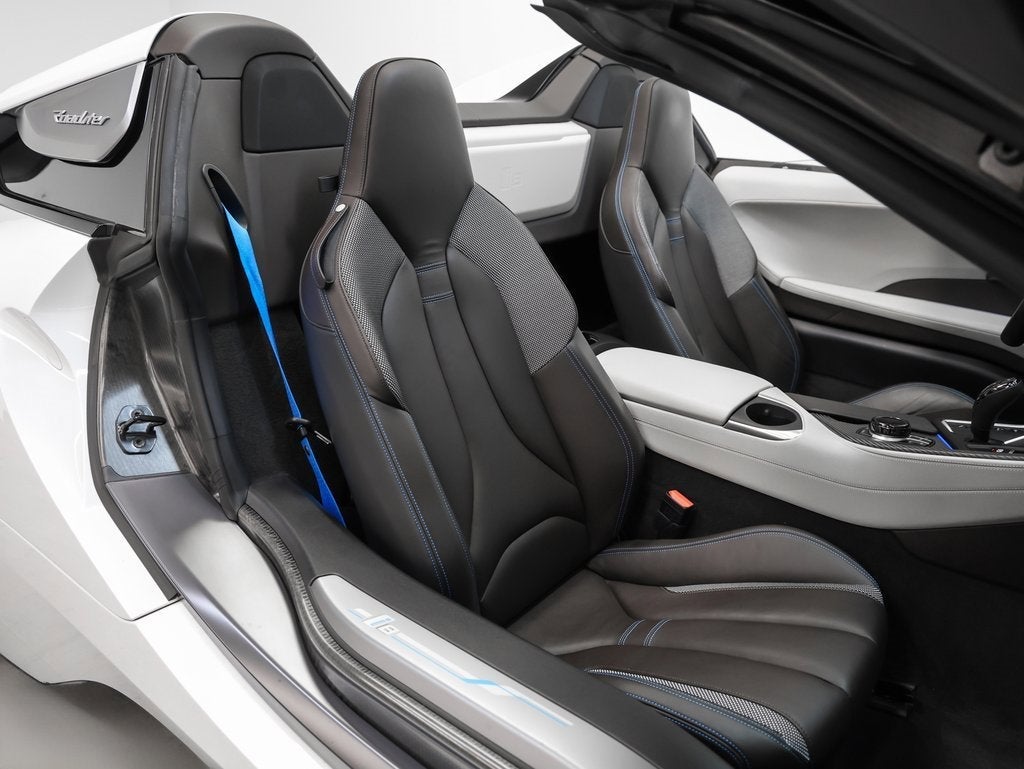 2019 BMW i8 Base