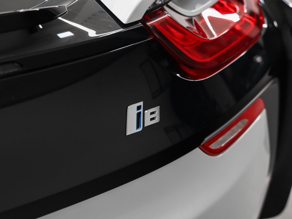 2019 BMW i8 Base