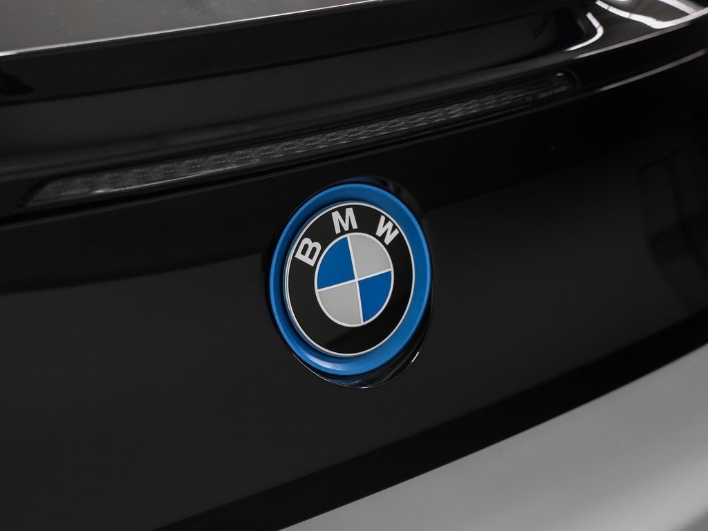 2019 BMW i8 Base
