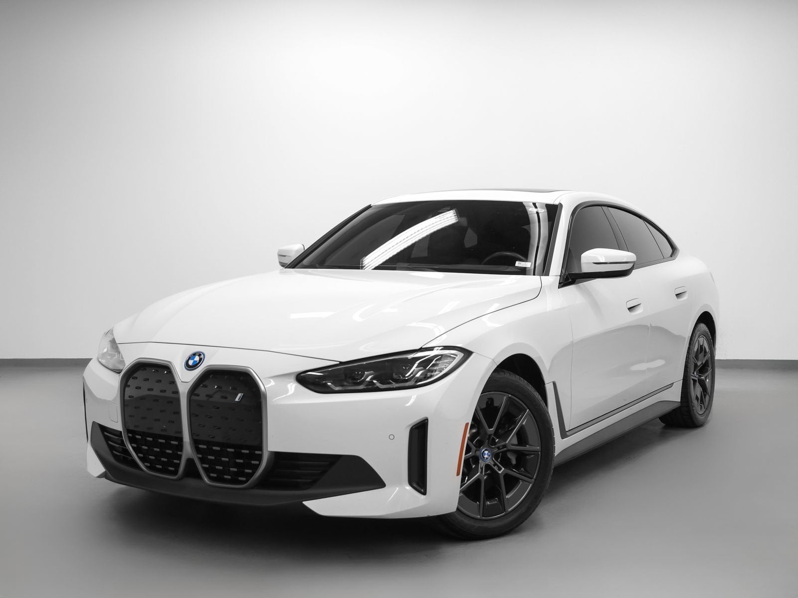 2023 BMW i4 eDrive40