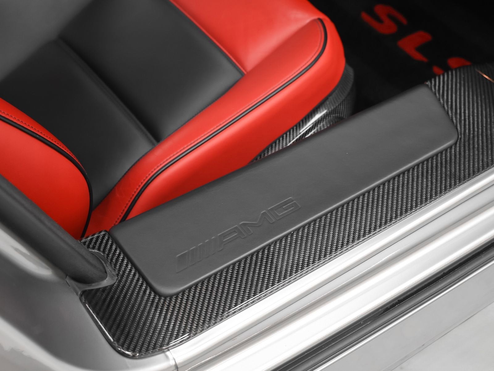 2011 Mercedes-Benz SLS AMG® SLS AMG®