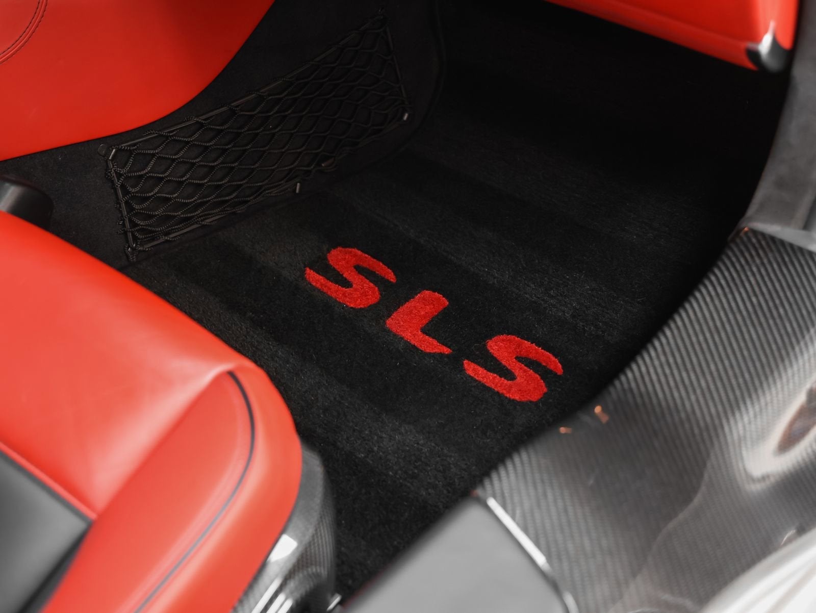 2011 Mercedes-Benz SLS AMG® SLS AMG®