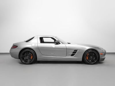 2011 Mercedes-Benz SLS AMG® SLS AMG®