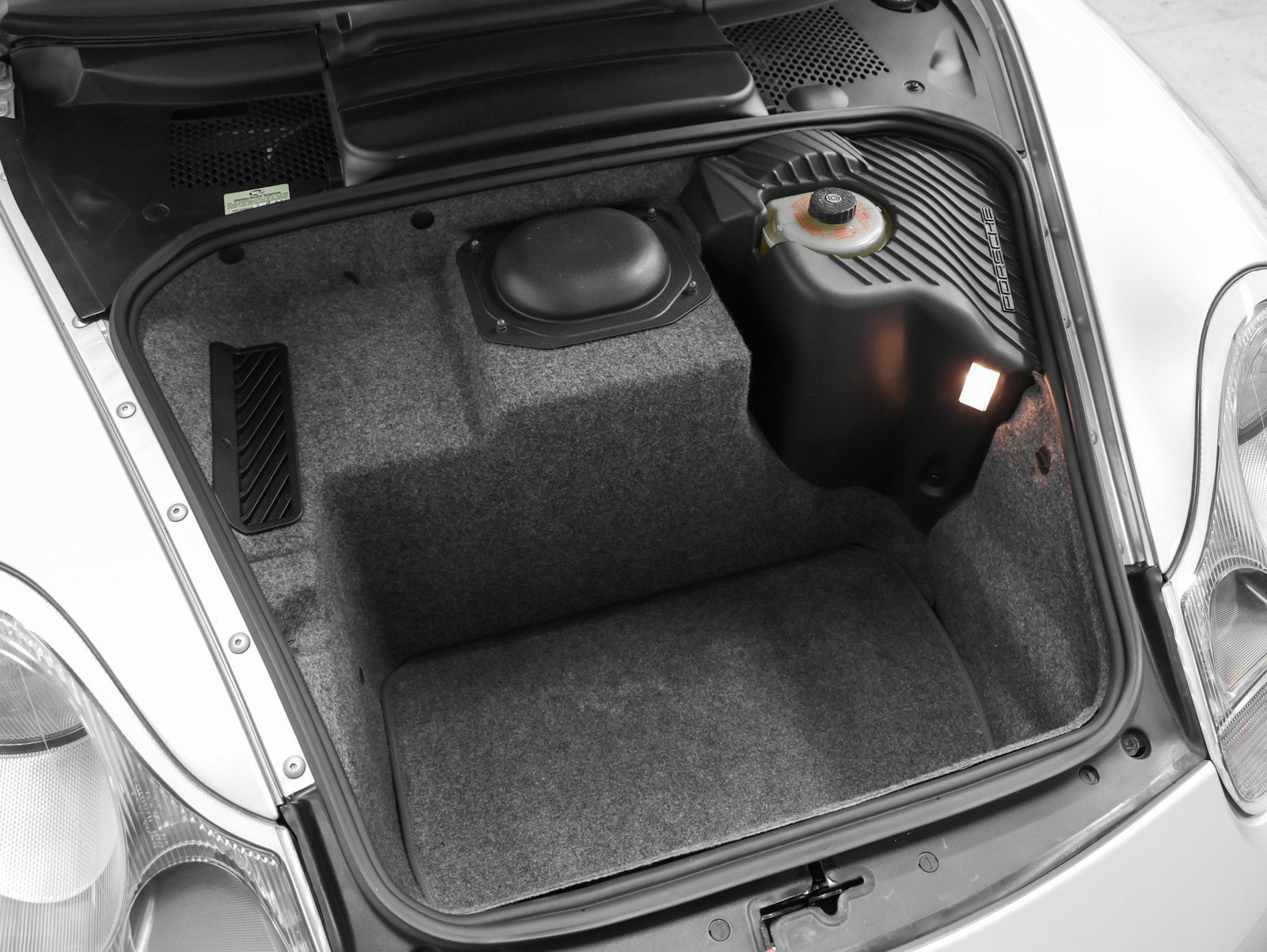 1999 Porsche 911 Carrera Carrera 4