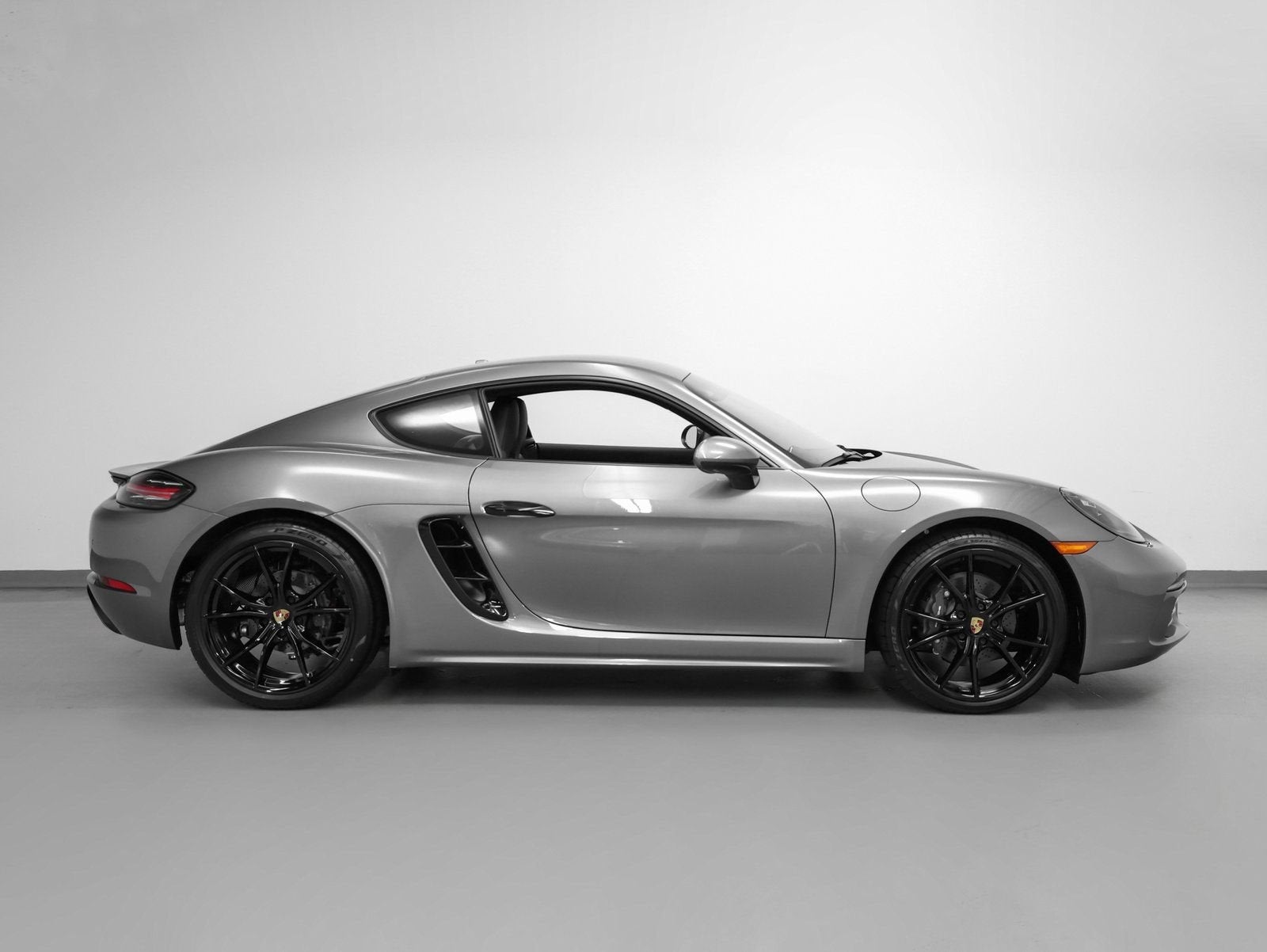2025 Porsche 718 Cayman Base