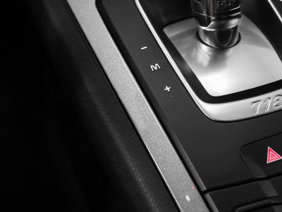 2025 Porsche 718 Cayman Base