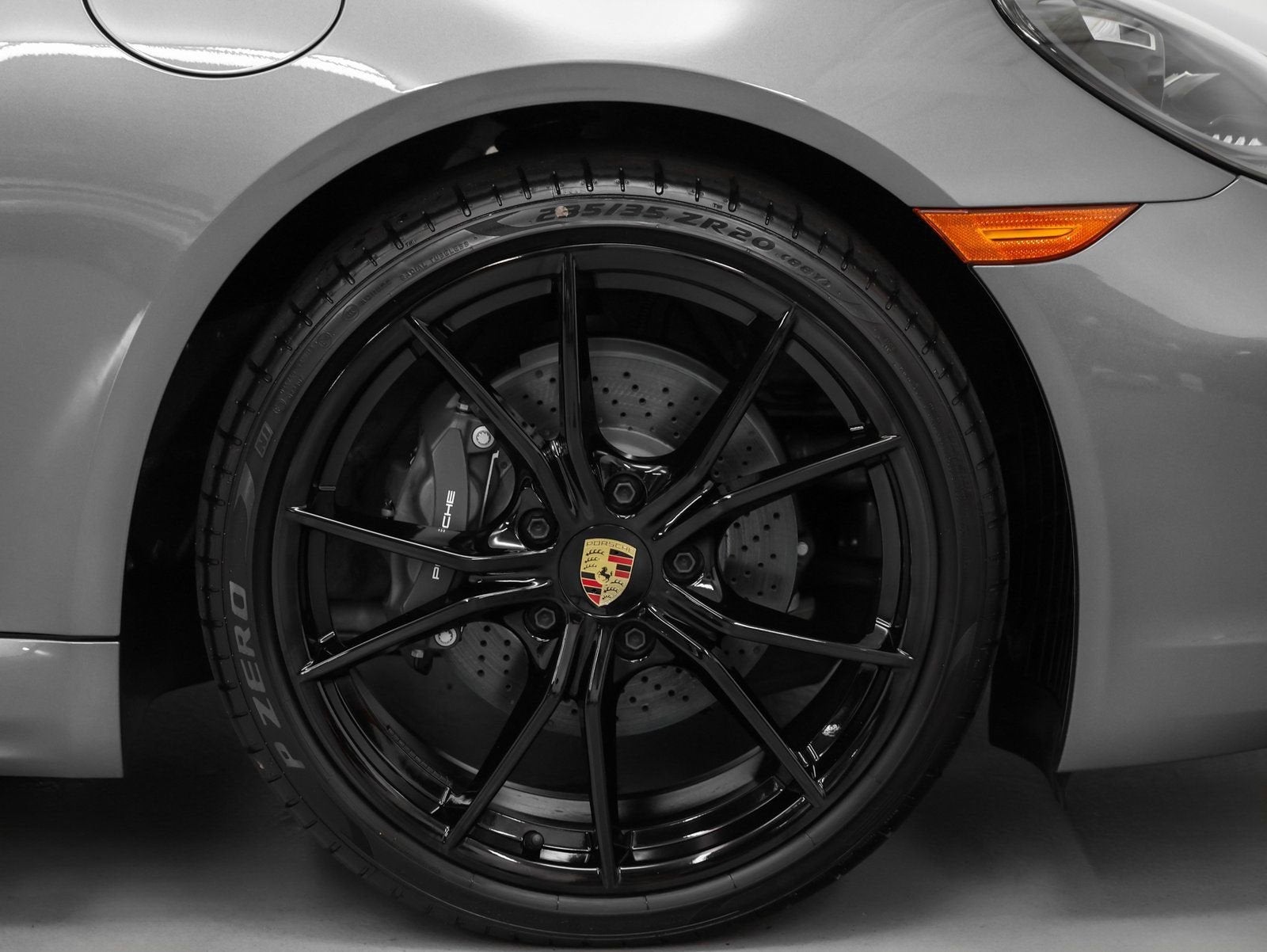 2025 Porsche 718 Cayman Base