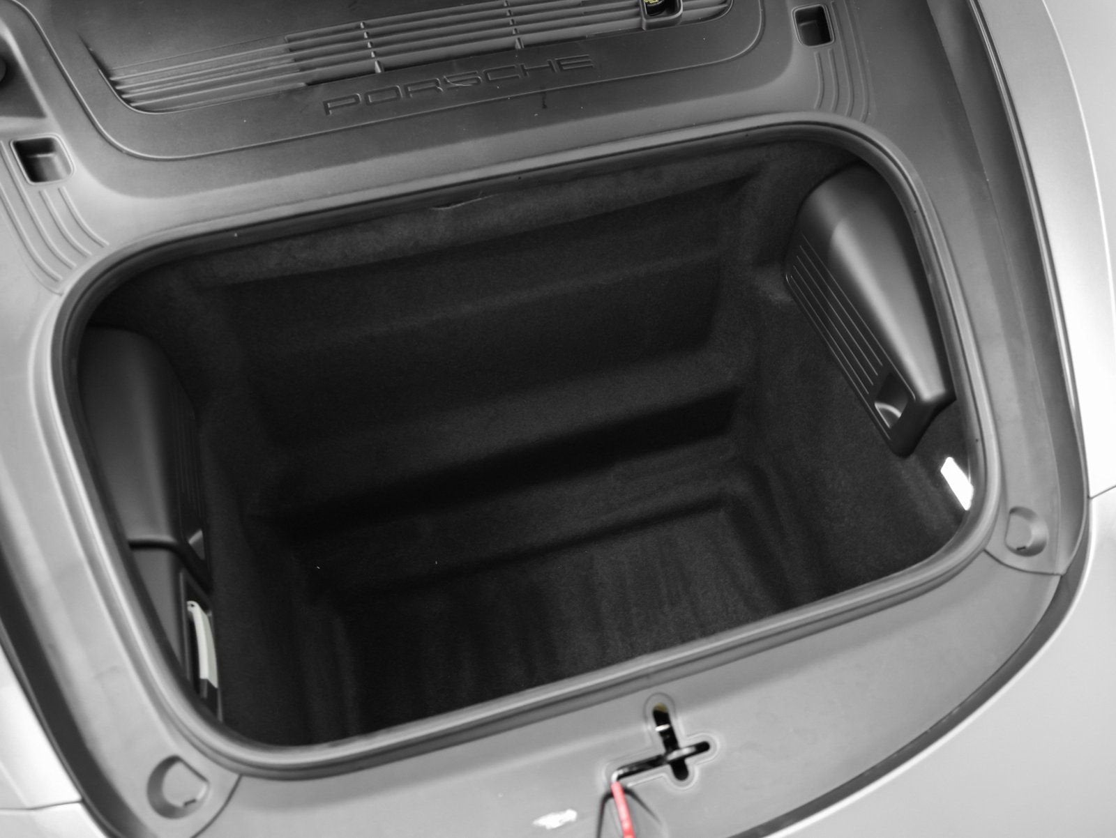 2025 Porsche 718 Cayman Base