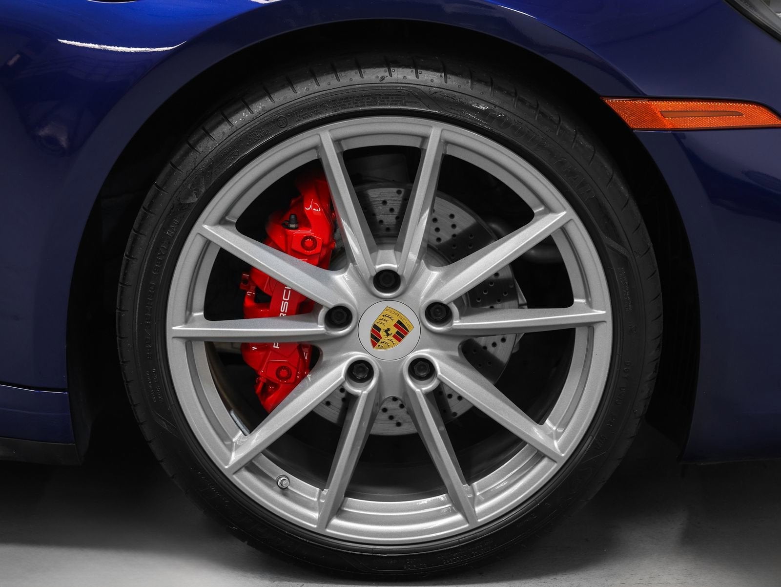 2021 Porsche 911 Carrera